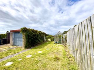 Photo 18- click for photo gallery